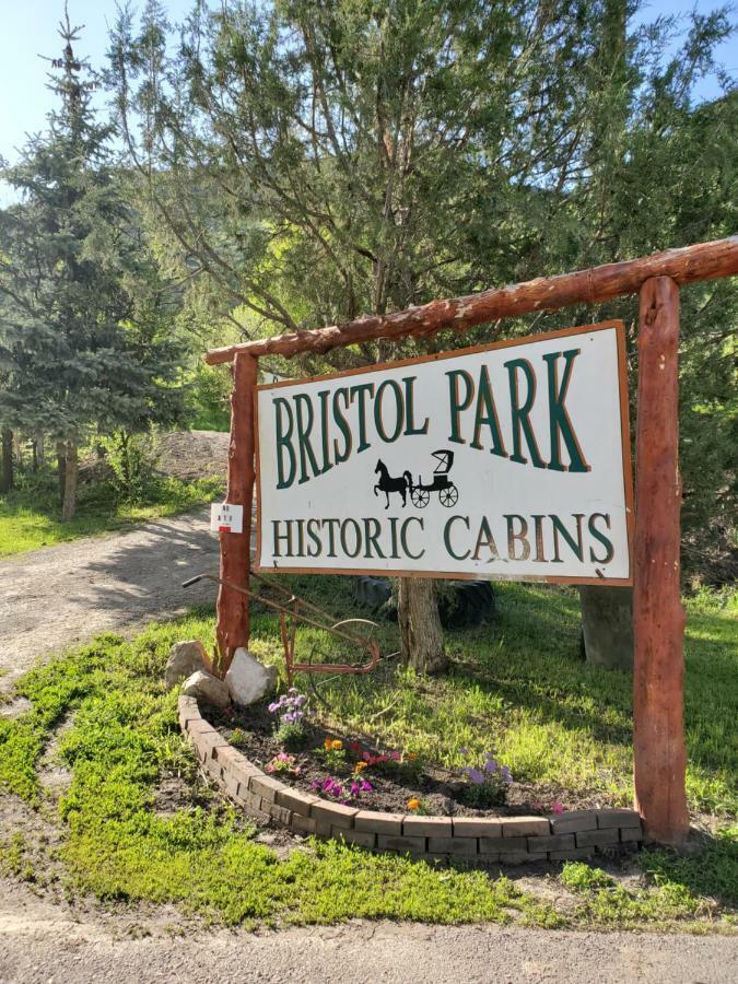Bristol Cabins Lava Hot Springs Exterior foto