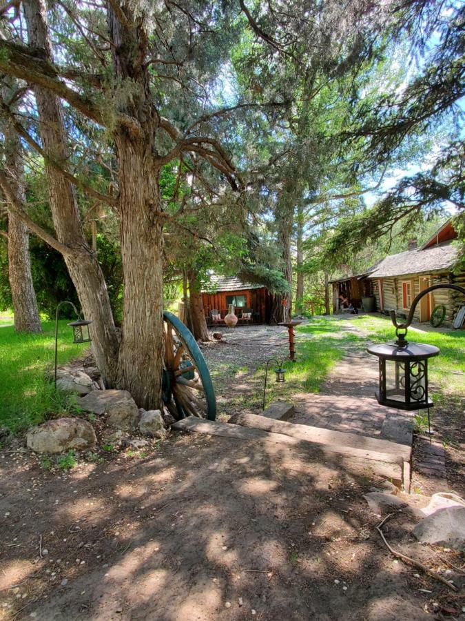 Bristol Cabins Lava Hot Springs Exterior foto